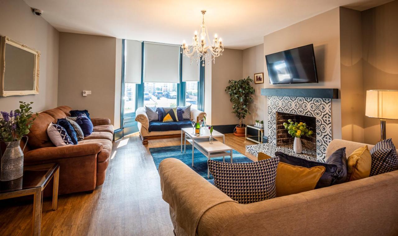 Stamford Guest House, 3 Min Walk To Southport Lord St, With Parking & Perfect Getaway Εξωτερικό φωτογραφία