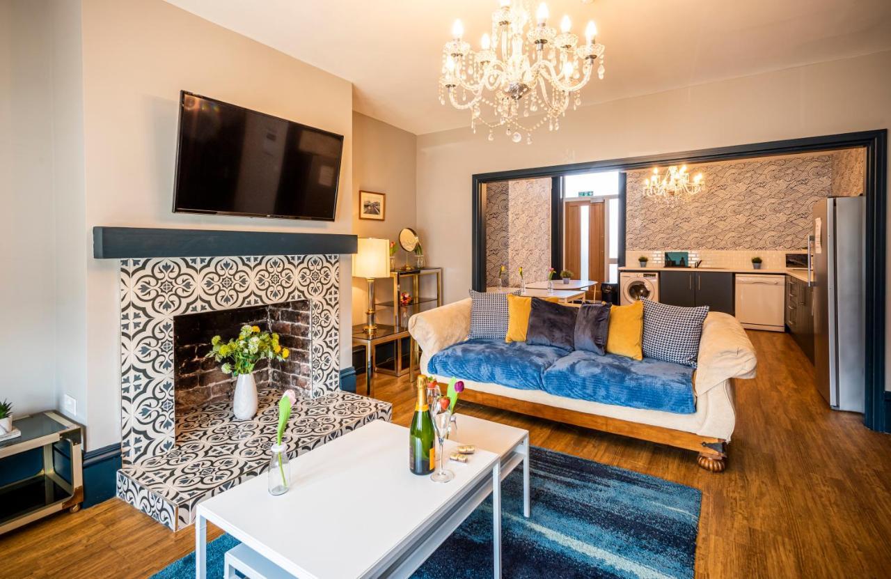 3 -Min Walk To Southport Pier & Beach Fast Wi-Fi & Perfect Getaway Εξωτερικό φωτογραφία
