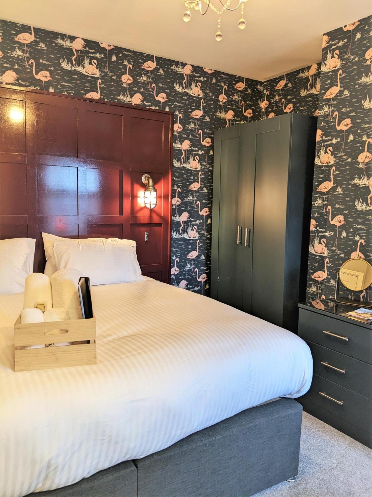 Stamford Guest House, 3 Min Walk To Southport Lord St, With Parking & Perfect Getaway Εξωτερικό φωτογραφία