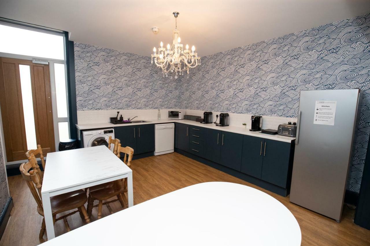 Stamford Guest House, 3 Min Walk To Southport Lord St, With Parking & Perfect Getaway Εξωτερικό φωτογραφία